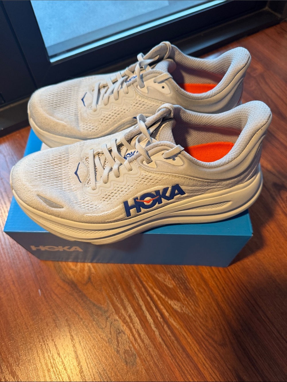 HOKA Bondi 9 Men’s 8.5 Wide 2E / Women’s approx. 10 W Cosmic Grey Ultramarine